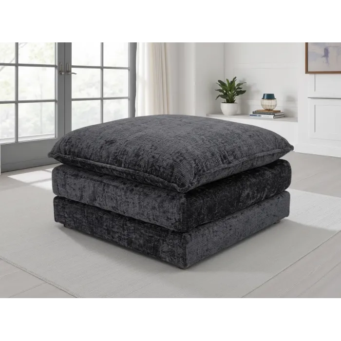 Solaya Footstool