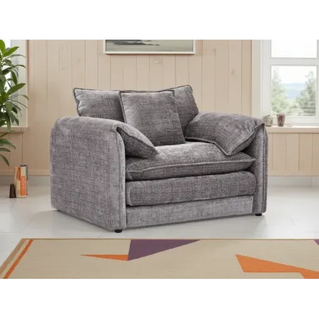 Solaya Lounge Chair 2