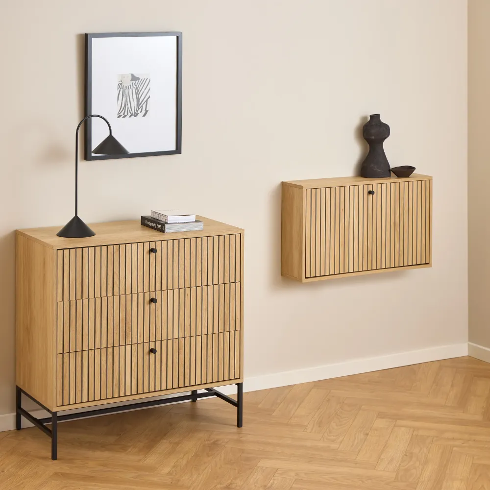 Albany Shoe Cabinet 1 Flip-Down Door – Oak